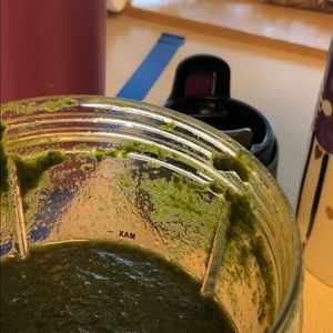 Meet your Posher, Laurie